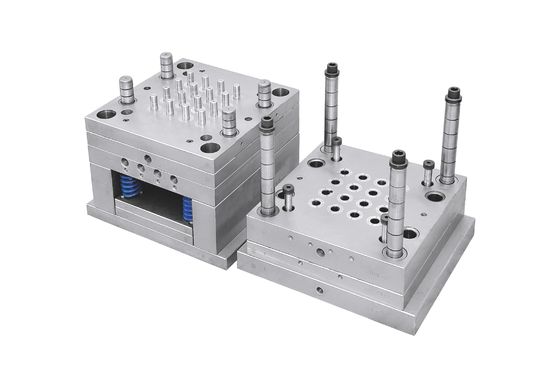 মেডিকেল ছাঁচ প্লাস্টিকের পোষা প্রাণী প্রিফর্ম ছাঁচ মাল্টিপল গহ্বর ইনজেকশন ছাঁচনির্মাণ