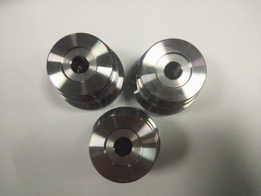 উচ্চ-নির্ভুলতা ইনজেকশন মোল্ডেড পার্টস | পালিশ করা সারফেস ও থ্রেডেড কম্পোনেন্টস